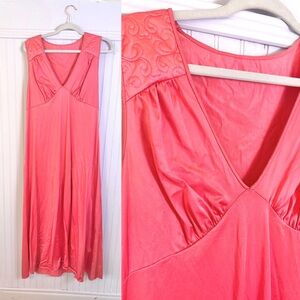 17. Pink Vanity Fair 70s Marked “irregular” on tag